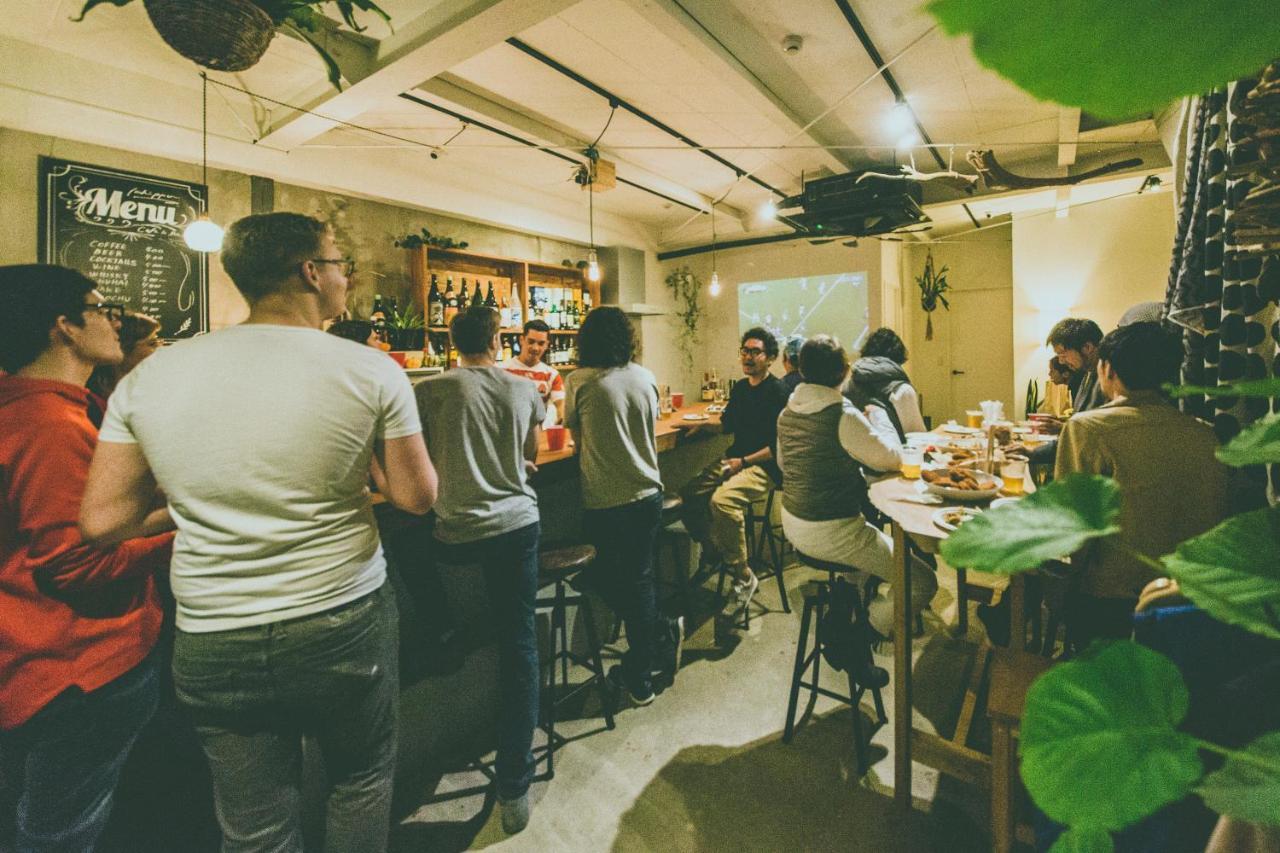Hippo Hostel And Cafe Bar Osaka Luaran gambar